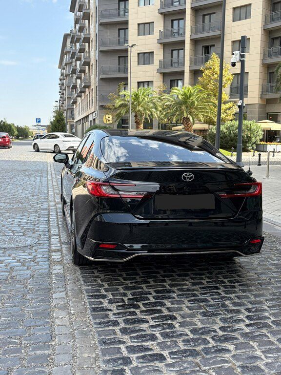 Toyota Camry, 2.0 L, 1 kWh, 2025 il, 11 000 km — Avtomobillər, Bakı (5)