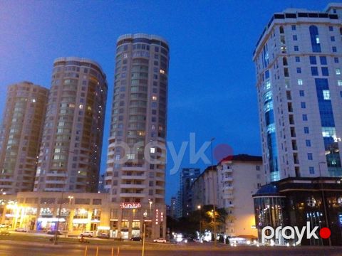 Satılır 3 otaqlı yeni tikili 170 m²