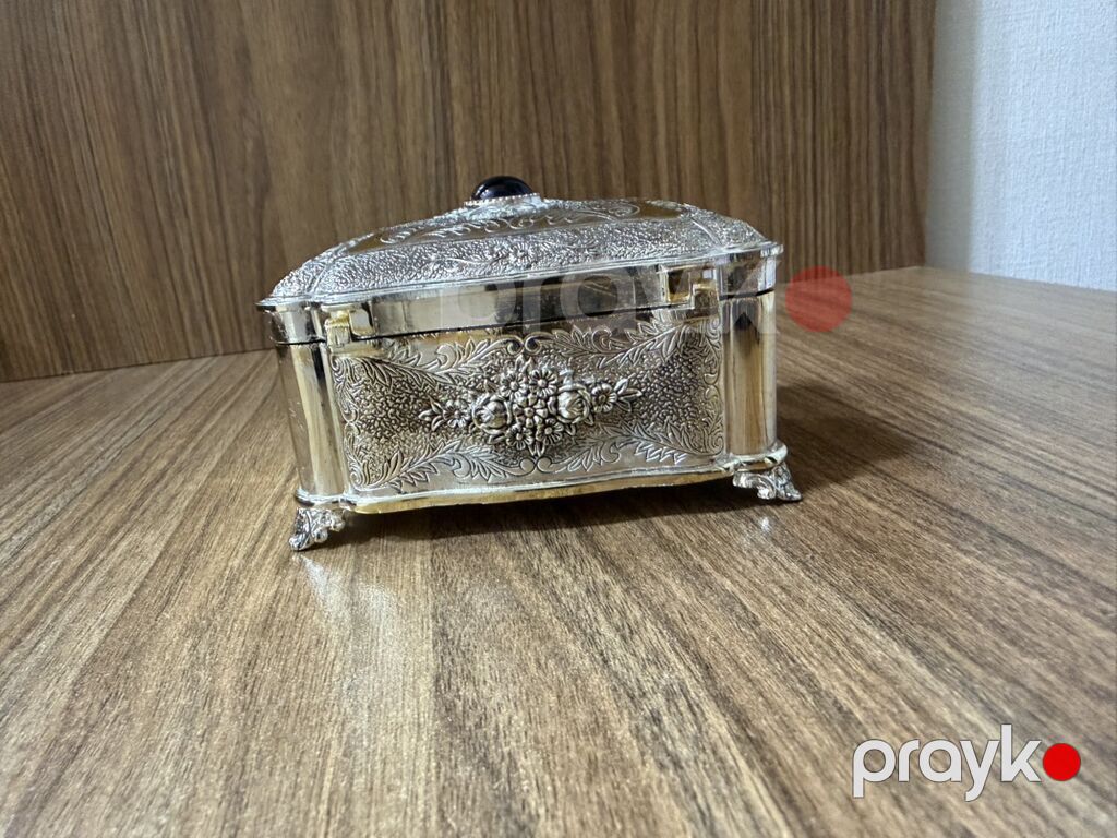 Gümüş rəngli metal zərgərlik/qutu Ölçüləri: 9 x 6 x 5sm - Klassik — Pul qutusunun və şkatulyalar, Bakı (4)