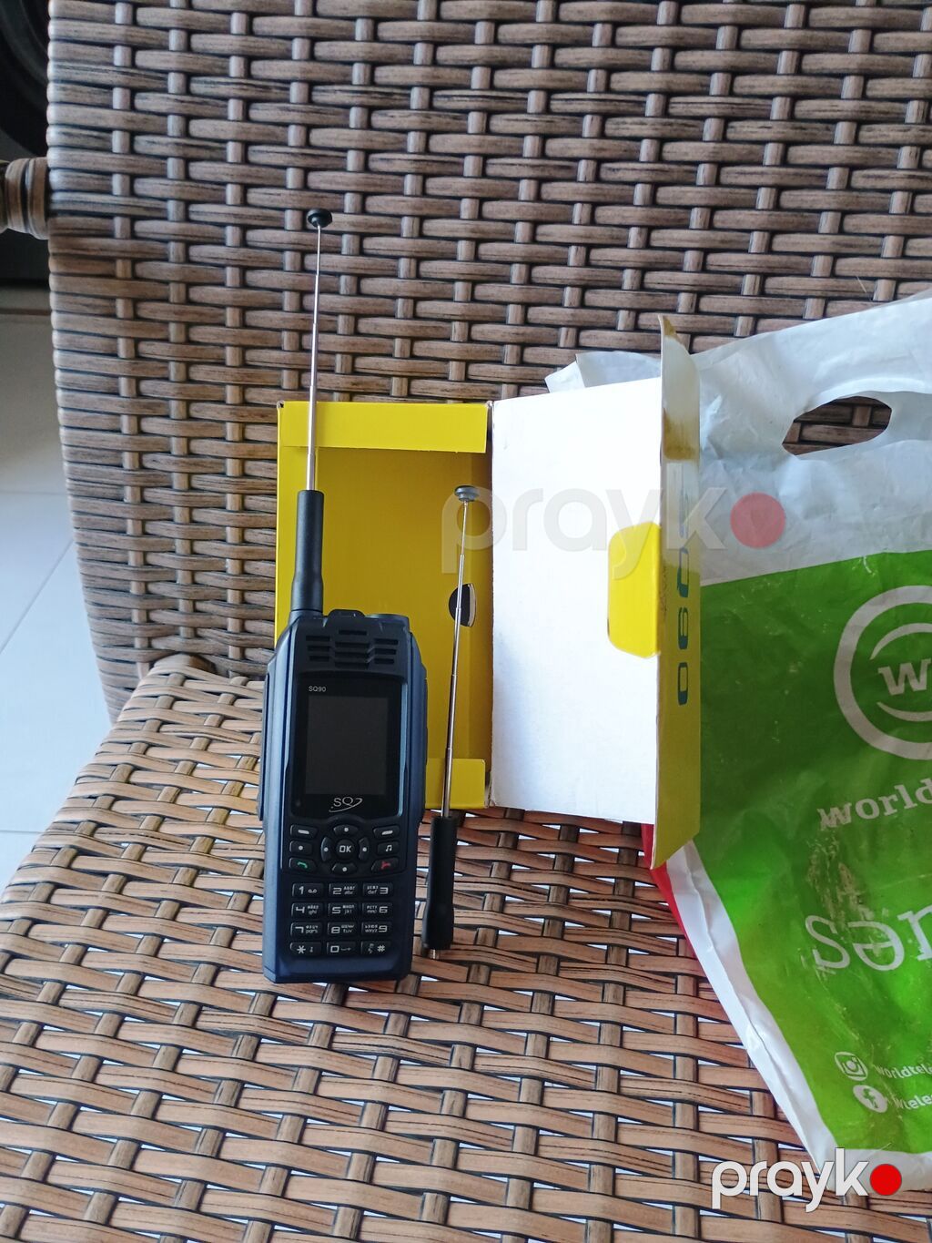 SQT S090 iki-SIMli düyməli telefon/radio Xüsusiyyətlər: - 1.77" — Digər smartfonlar, Digah (3)