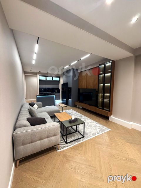Satılır 2 otaqlı yeni tikili 93 m²