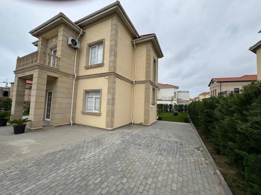 Satılır 5 otaqlı həyət evi/bağ evi 250 m² — Ev, villa, Bakı (4)
