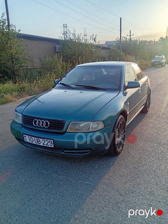 Audi A4, 1.8 L, 2000 il, 209 000 km — Avtomobillər, Bakı (3)