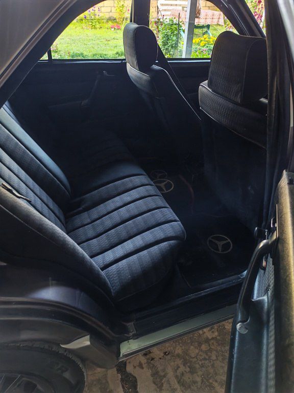 Mercedes 190, 2.0 L, 1991 il, 385 000 km — Avtomobillər, Qəbələ (10)
