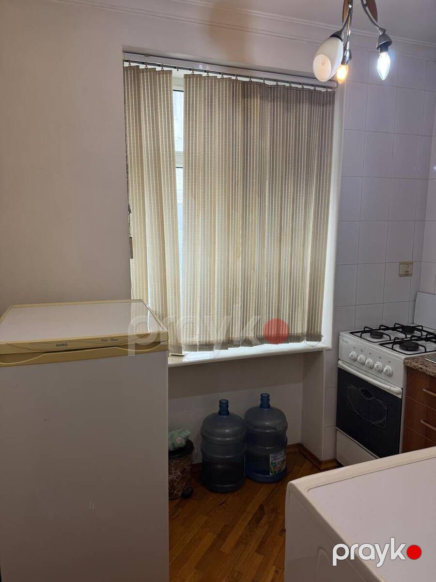 Satılır 1 otaqlı köhnə tikili 38 m² — Mənzil, Bakı (7)