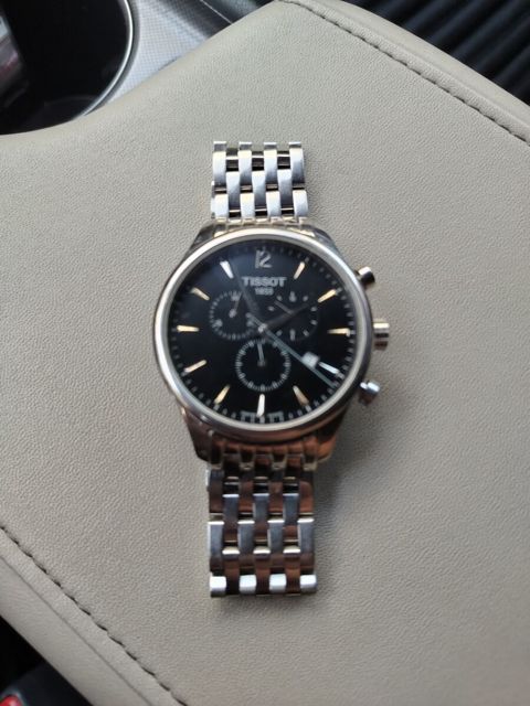 Tissot qol saatı — Bakı