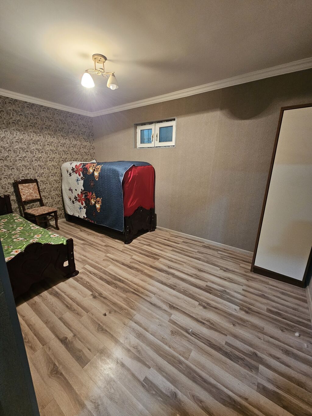 Kirayə üçün 2 otaqlı mənzil - Plan: ayrıca yataq otağı və geniş qonaq — Mənzil, Bakı (2)