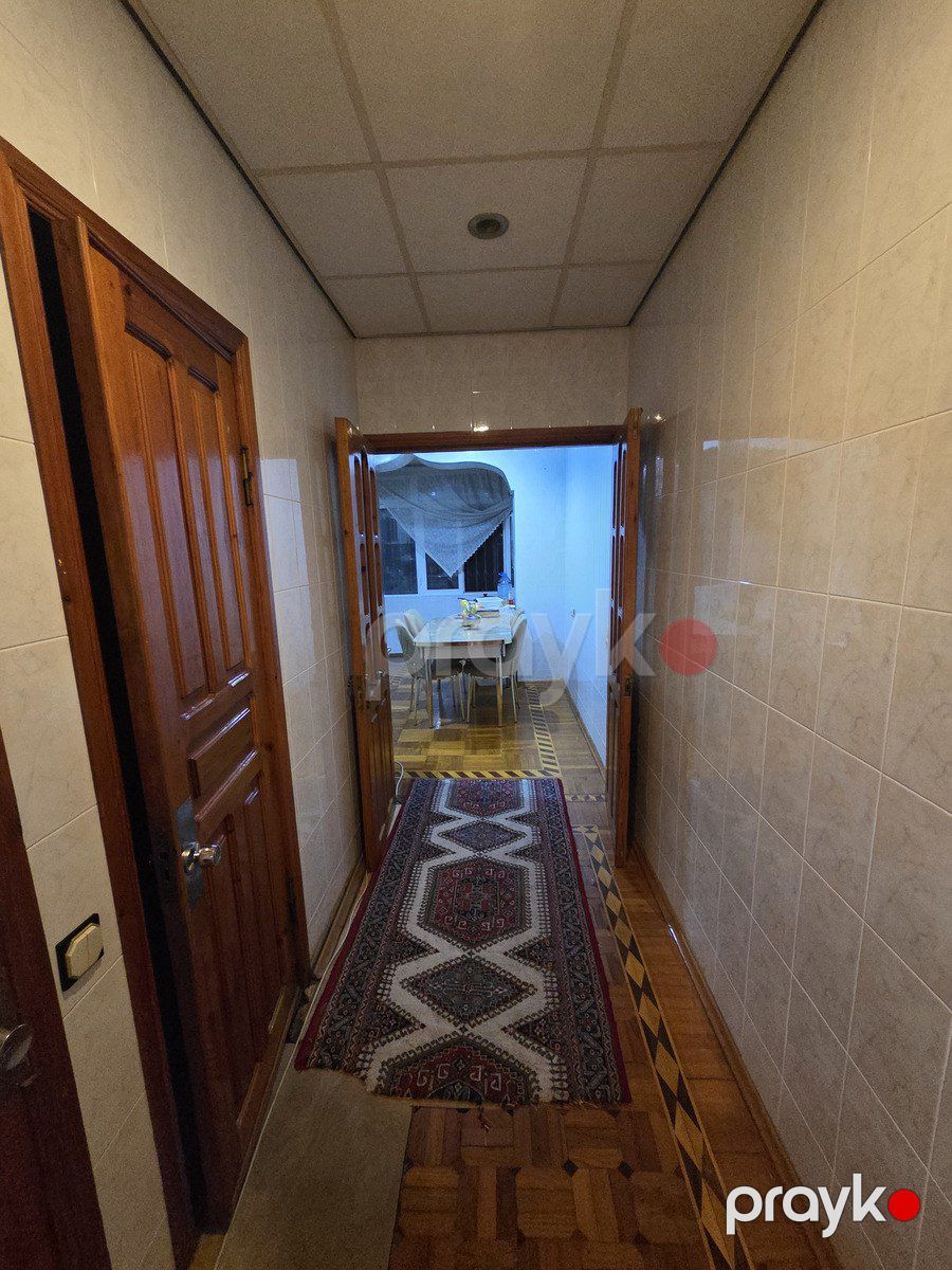 Satılır 4 otaqlı köhnə tikili 130 m² — Mənzil, Bakı (8)