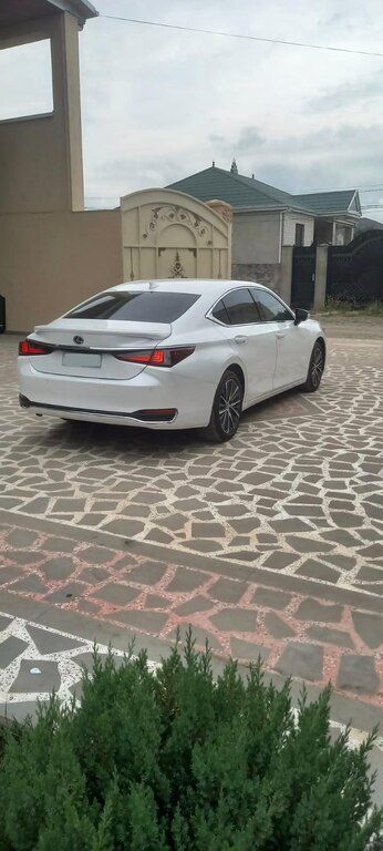 Lexus ES 300h, 2.5 L, 1.59 kWh, 2025 il, 13 358 km — Avtomobillər, Bakı (2)
