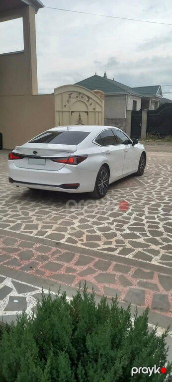 Lexus ES 300h, 2.5 L, 1.59 kWh, 2025 il, 13 358 km — Avtomobillər, Bakı (2)