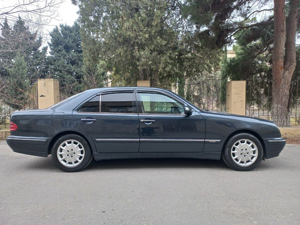Mercedes E 220, 2.2 L, 2001 il, 343 000 km — Avtomobillər, Bakı (9)