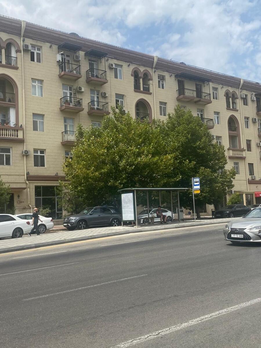 Satılır 3 otaqlı köhnə tikili 70 m² — Mənzil, Bakı (2)