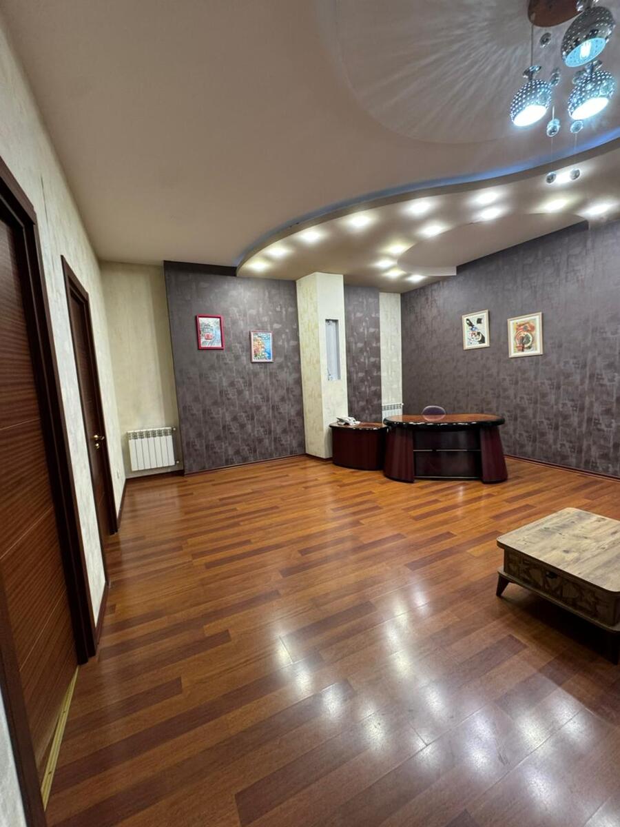 İcarəyə verilir 3 otaqlı ofis 170 m² — Ofis, Bakı (8)