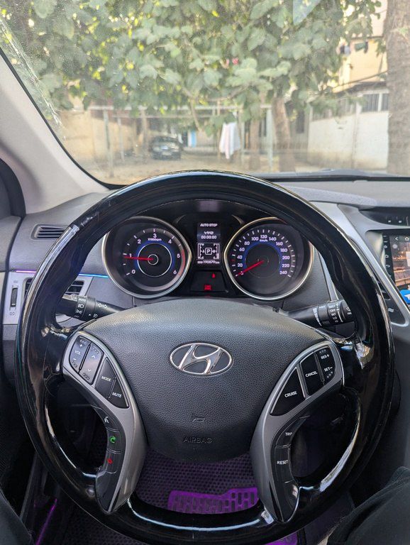 Hyundai Avante, 1.6 L, 2013 il, 190 000 km — Avtomobillər, Bakı (9)