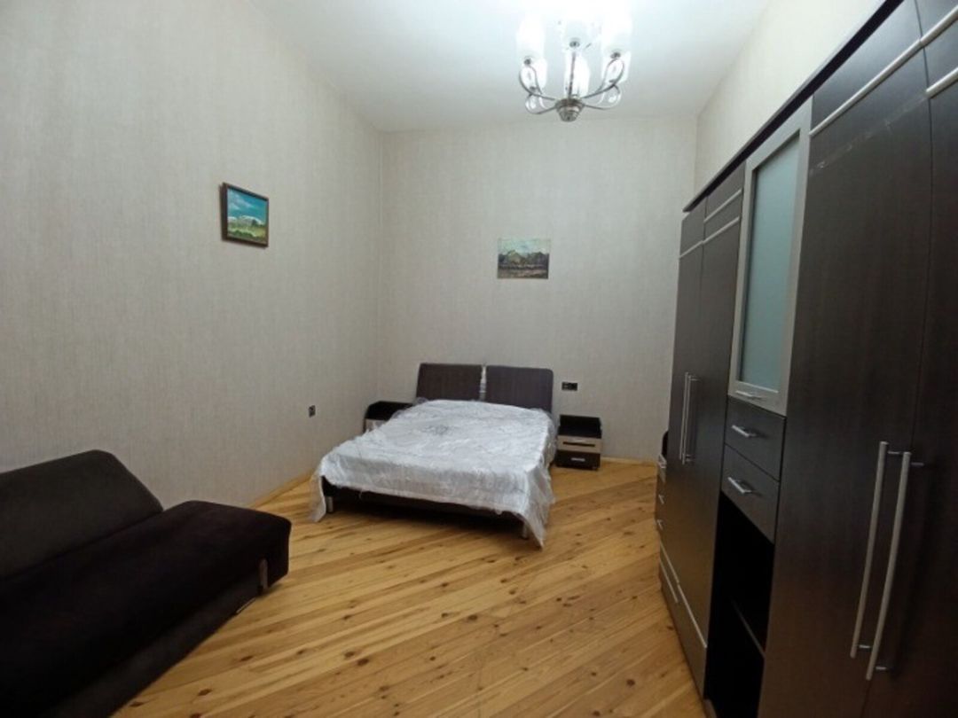 İcarəyə verilir 3 otaqlı köhnə tikili 90 m² — Mənzil, Bakı (5)