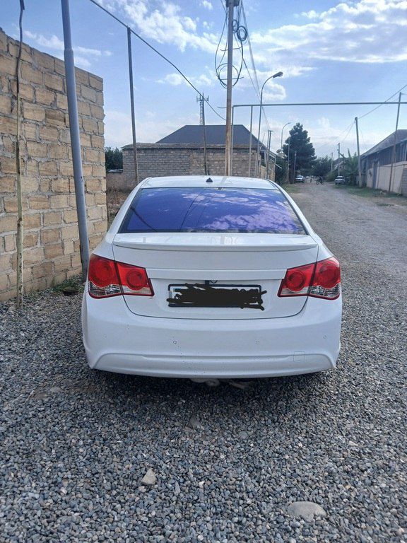 Chevrolet Cruze, 1.6 L, 2013 il, 500 000 km — Avtomobillər, Gəncə (2)