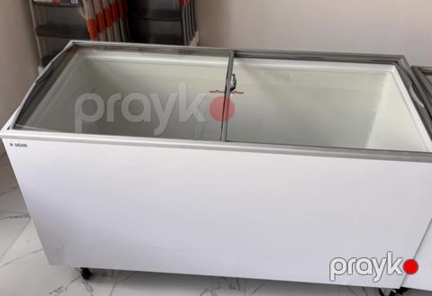 Dərin dondurucu Uğur — Bakı
