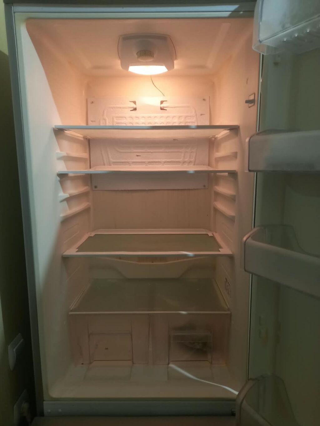 Altus iki qapılı soyuducu - Rəng: gümüşü (inox effekti), ön qapıda — Soyuducular, Gəncə (2)