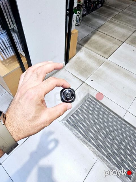 Mini simsiz Wi-Fi kamera — Bakı