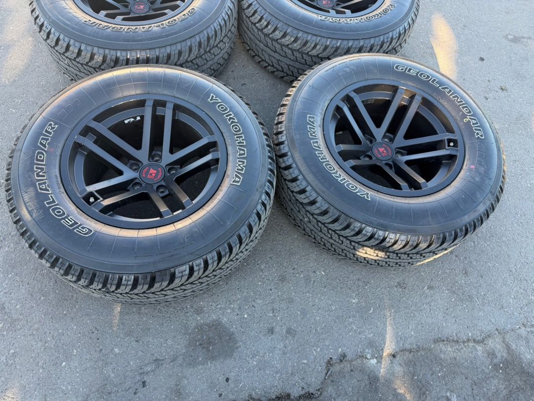 Jeep wrangler təkəri 285/65 R17 — Ehtiyat hissələri və aksesuarlar, Bakı (5)
