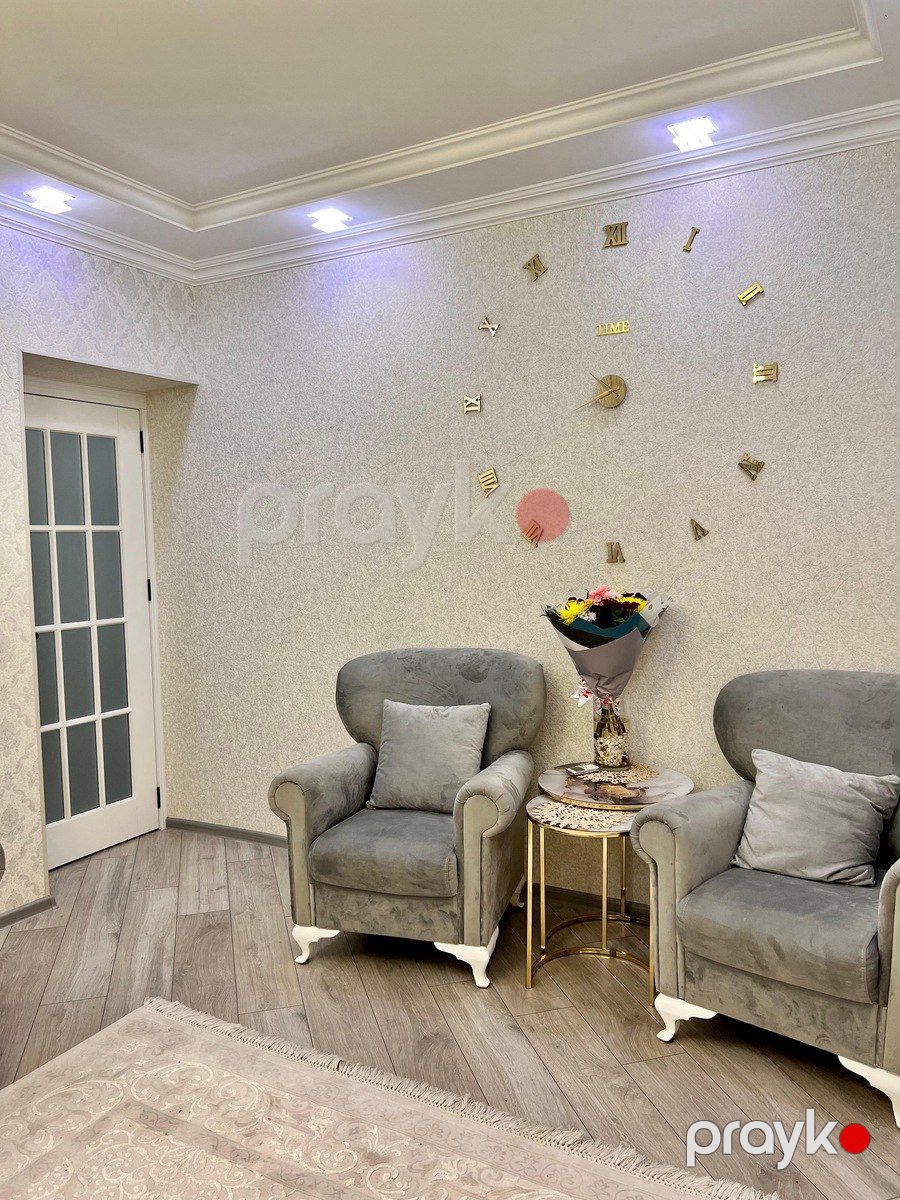 Satılır 2 otaqlı köhnə tikili 60 m² — Mənzil, Bakı (9)