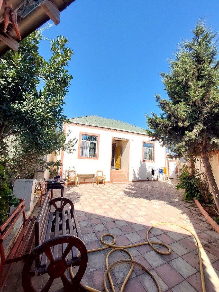 Satılır 3 otaqlı həyət evi/bağ evi 85 m² — Ev, villa, Bakı (2)