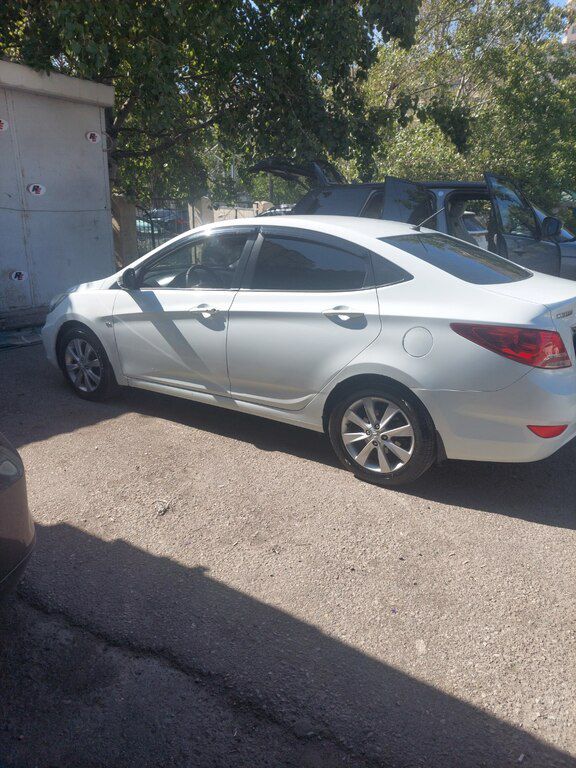Hyundai Accent, 1.6 L, 2012 il, 250 000 km — Avtomobillər, Bakı (3)