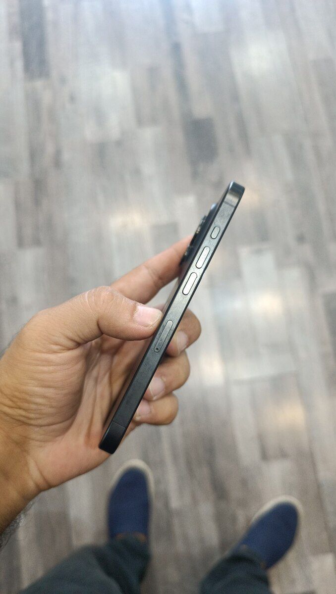 Apple iPhone 15 Pro Black Titanium 512GB/8GB — Smartfonlar, Bakı (2)