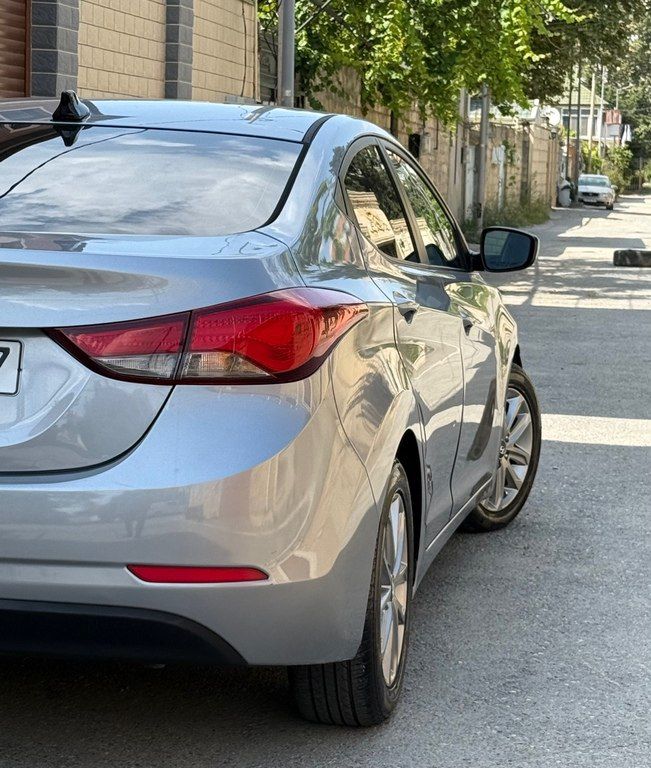Hyundai Elantra, 1.8 L, 2015 il, 155 000 km — Avtomobillər, Bakı (5)