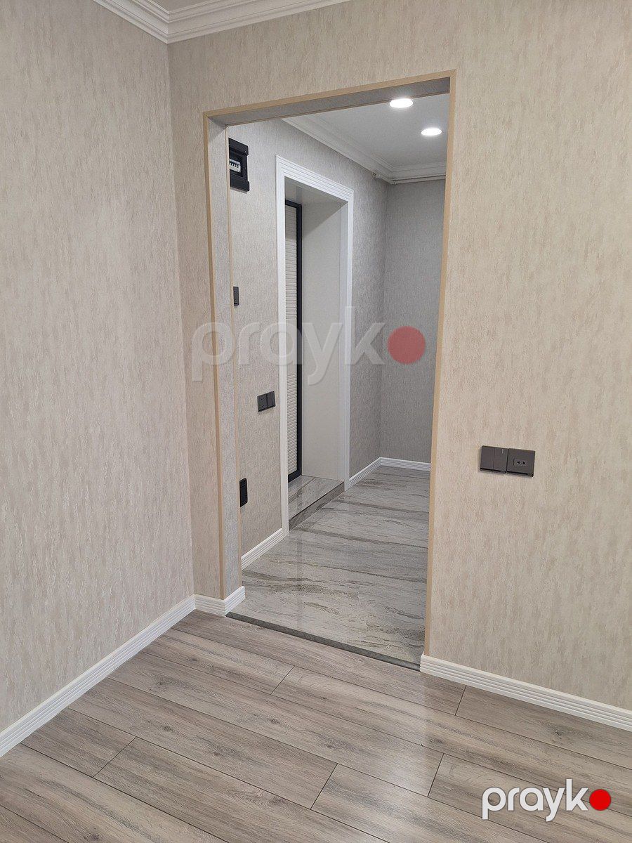 Satılır 2 otaqlı köhnə tikili 50 m² — Mənzil, Bakı (4)