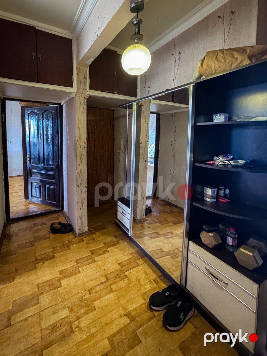 Satılır 4 otaqlı köhnə tikili 100 m² — Mənzil, Bakı (12)