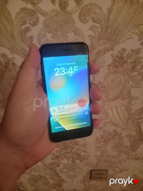 IPhone 8, 64 GB, Qara — Bakı