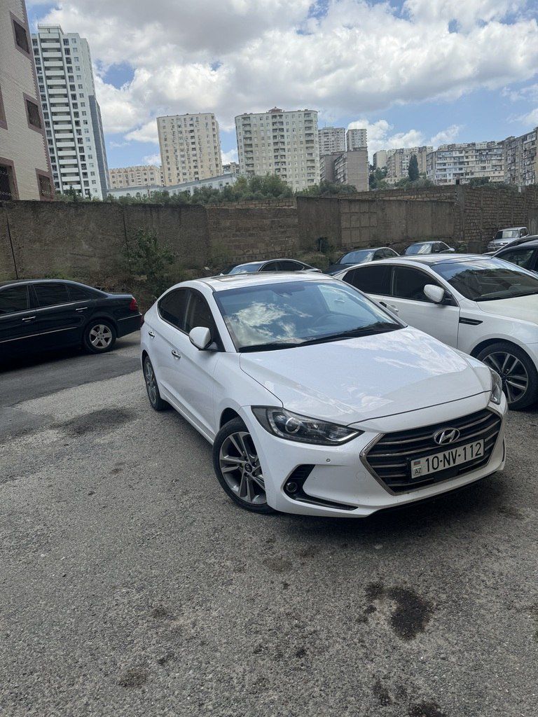 Hyundai Avante, 1.6 L, 2018 il, 70 300 km — Avtomobillər, Bakı (4)