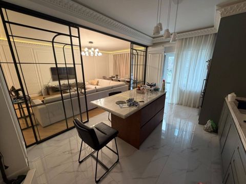 Satılır 4 otaqlı yeni tikili 180 m² — Bakı