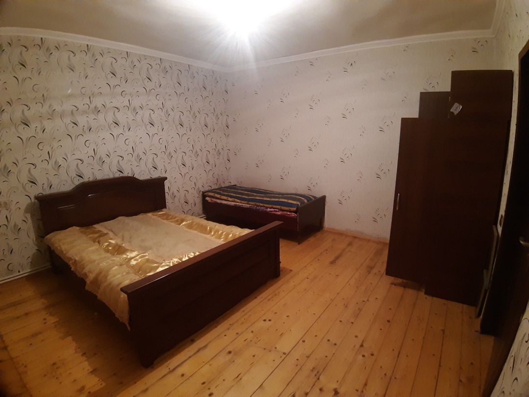 Həyət evi, Azadlıq m — Ev, villa, Bakı (11)