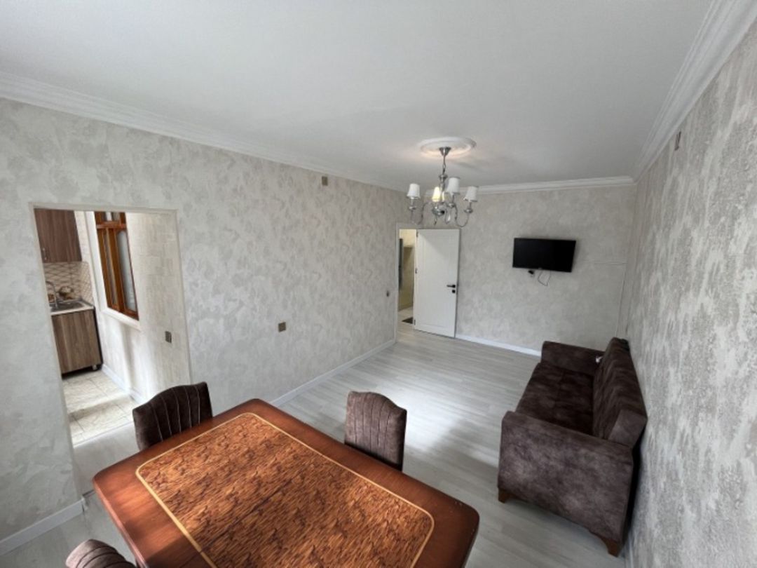 Satılır 3 otaqlı köhnə tikili 68 m² — Mənzil, Bakı (2)