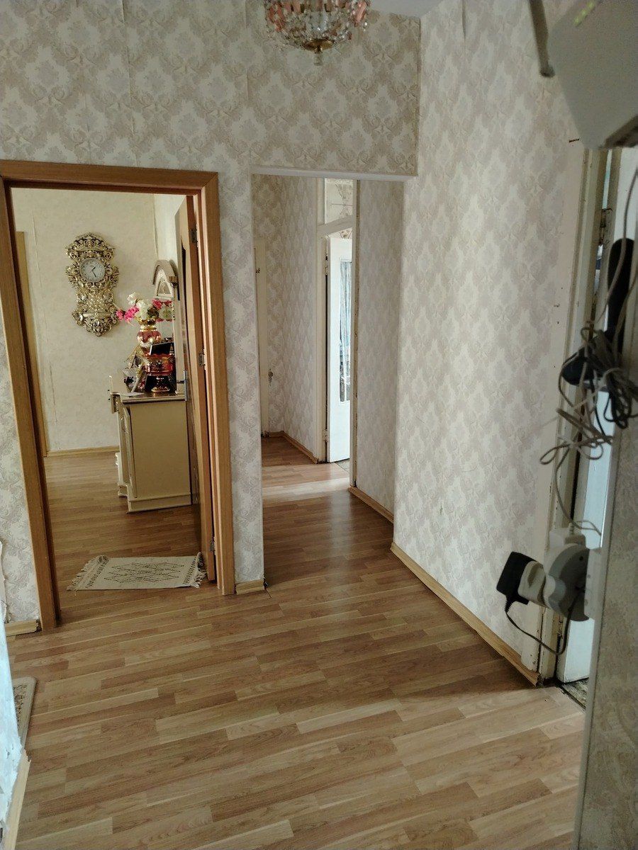Satılır 5 otaqlı köhnə tikili 105 m² — Mənzil, Bakı (7)