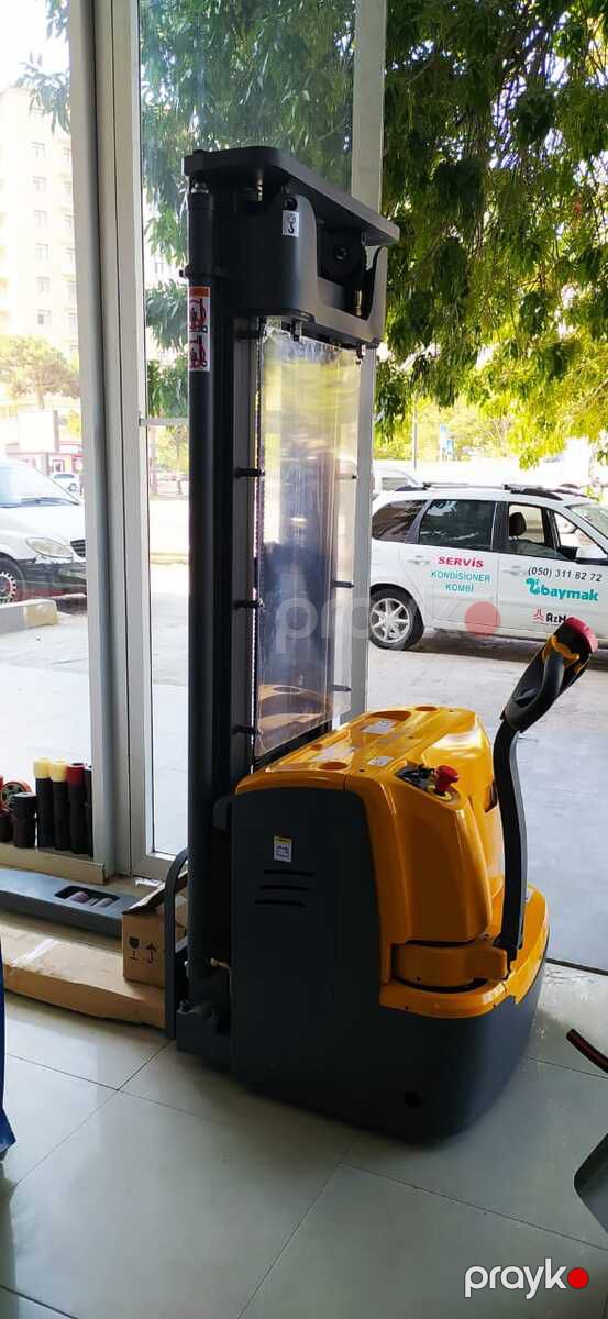 Yük qaldıran "Hochkraft R15" — Biznes və avadanlıq, Bakı (5)