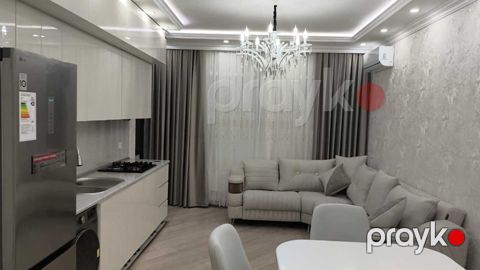 İcarəyə verilir 3 otaqlı yeni tikili 90 m²