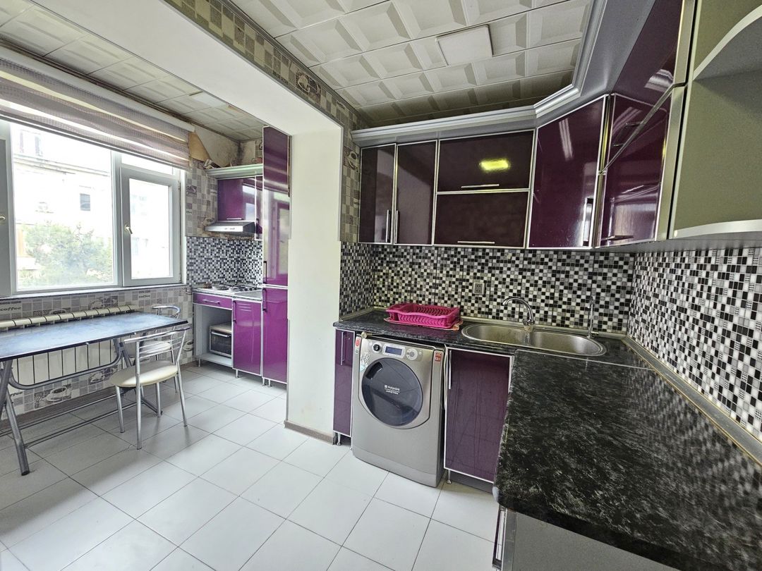 Satılır 3 otaqlı köhnə tikili 75 m² — Mənzil, Bakı (10)