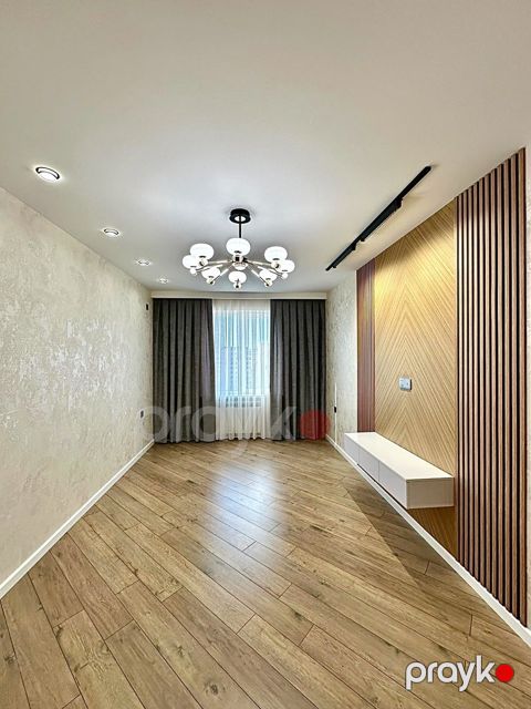 Satılır 3 otaqlı köhnə tikili 65 m² — Bakı