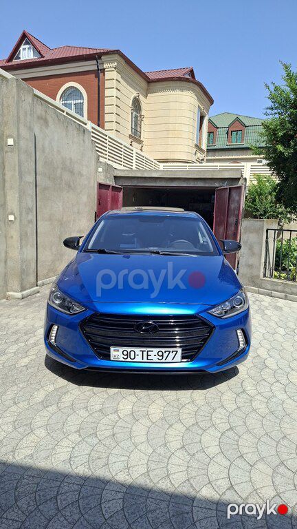 Hyundai Elantra, 2.0 L, 2017 il, 81 125 km