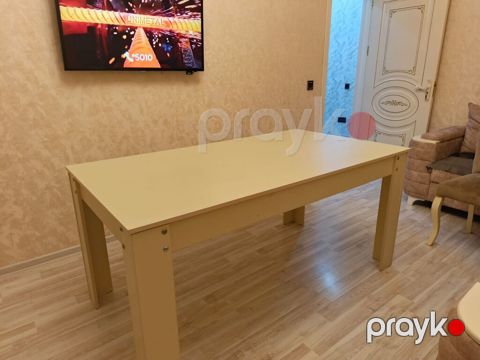 Masa 75 azn Eni 90 uzunu 1.65 yaxşı vəzyətdədi Yeni yasamal — Bakı