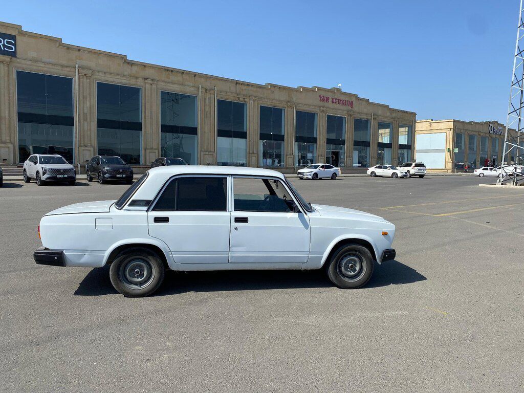 Lada (VAZ) 2107, 1.6 L, 2005 il, 140 000 km — Avtomobillər, Gəncə (4)