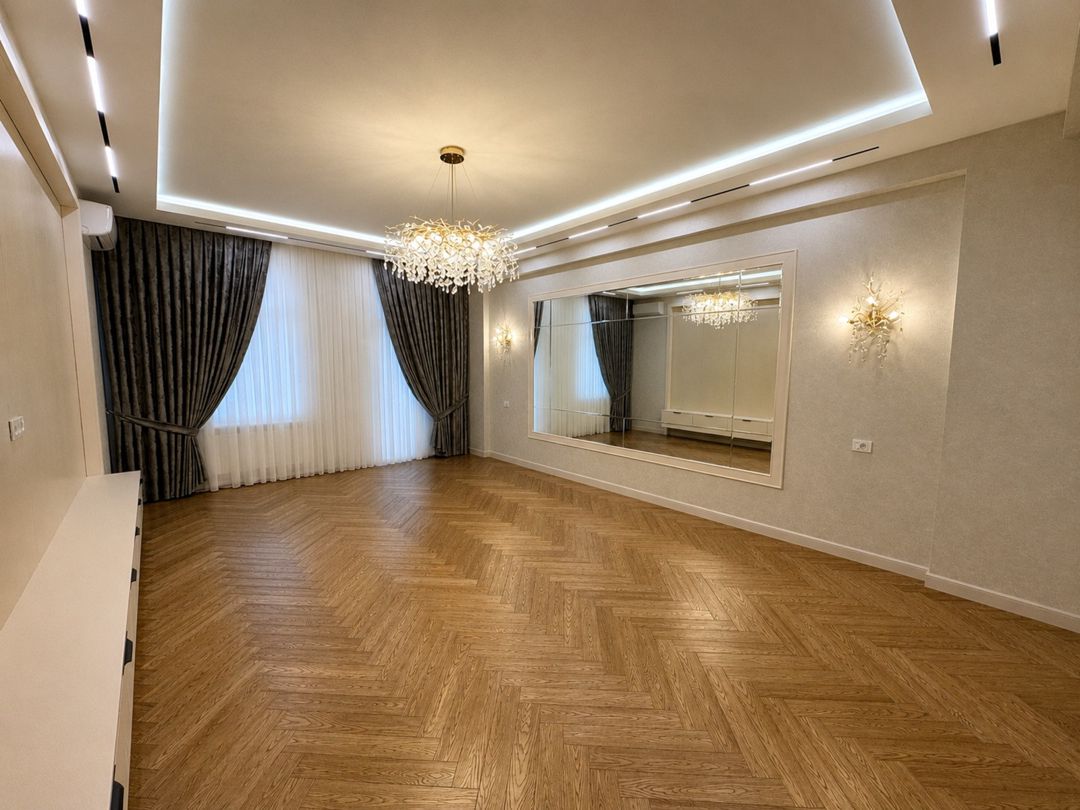 Satılır 4 otaqlı yeni tikili 185 m² — Mənzil, Bakı (2)