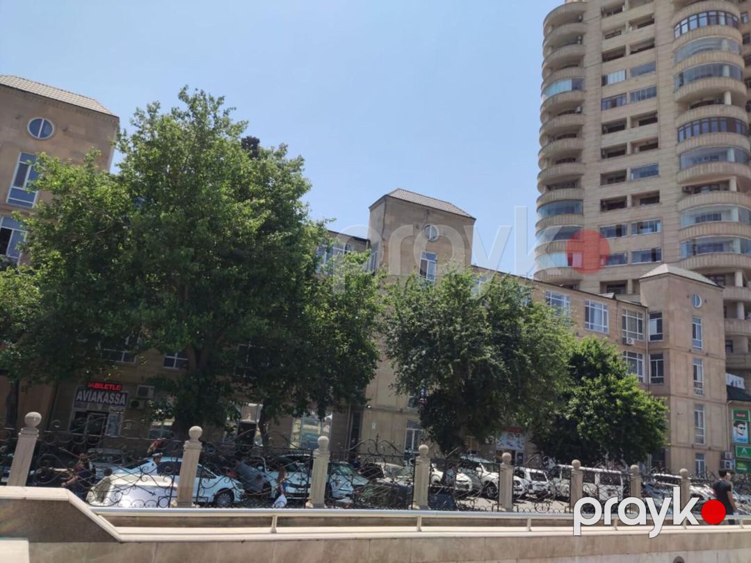 Satılır 2 otaqlı köhnə tikili 70 m² — Mənzil, Bakı (7)