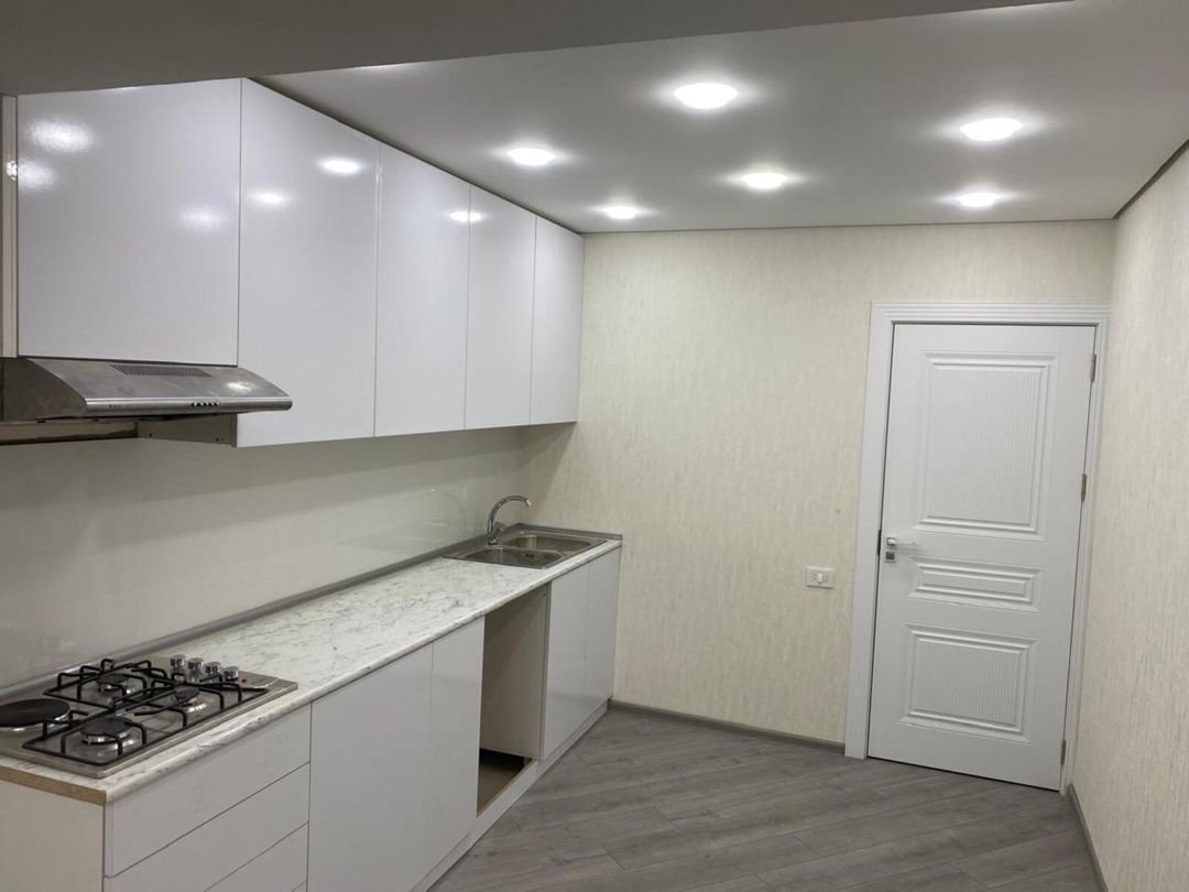Satılır 2 otaqlı köhnə tikili 70 m² — Mənzil, Bakı (5)