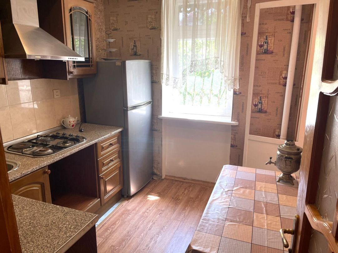 İcarəyə verilir 2 otaqlı köhnə tikili 70 m² — Mənzil, Bakı (5)