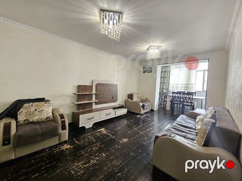 Satılır 3 otaqlı köhnə tikili 75 m²