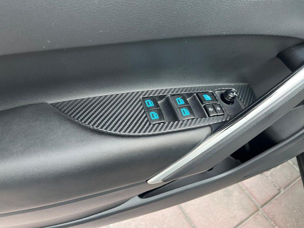 Toyota Corolla Cross, 2.0 L, 1.31 kWh, 2024 il, 39 000 km — Avtomobillər, Bakı (9)